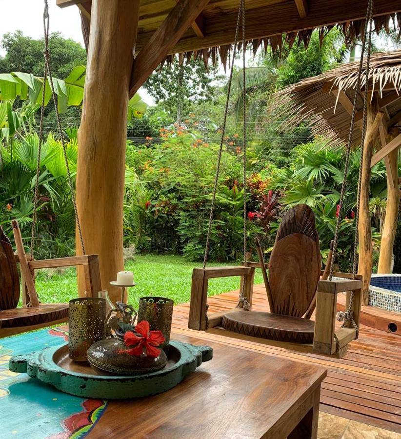 Bed and Breakfast Casa Mambo à Cahuita Extérieur photo